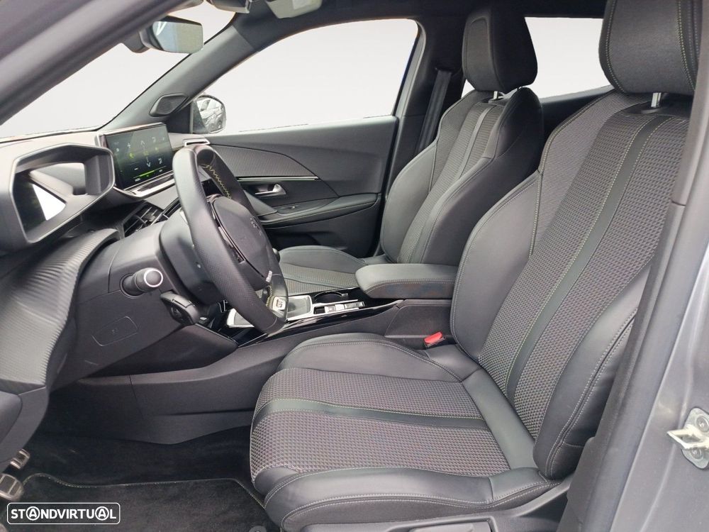 Peugeot 2008 1.2 PureTech GT - 9