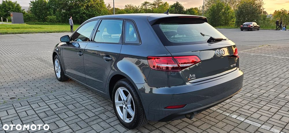 Audi A3 Sportback 30 TDI S tronic sport - 2