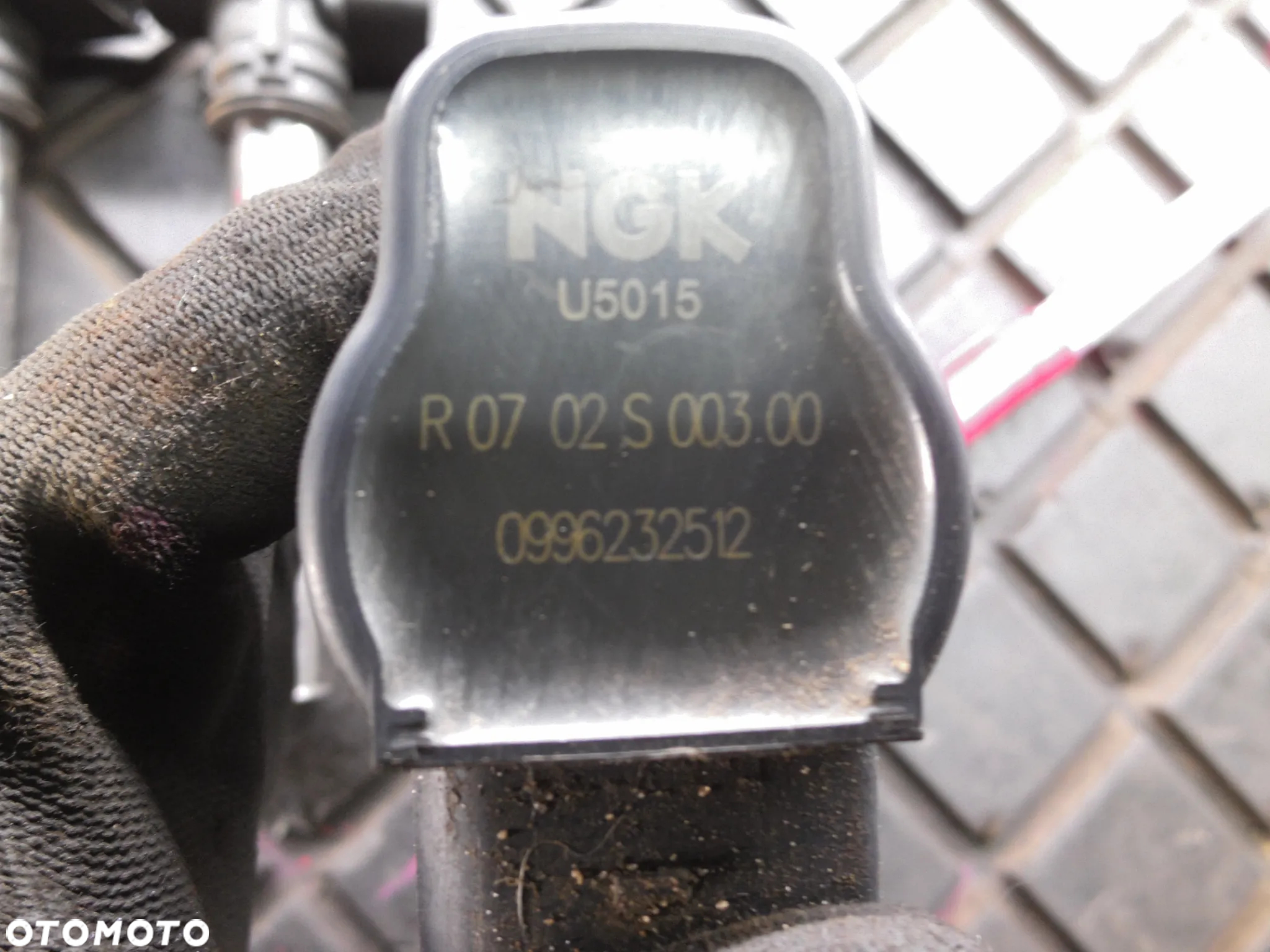 CEWKI ZAPŁONOWE AUDI A4 B6 B7 2.0 FSI TFSI KOMPLET - 2