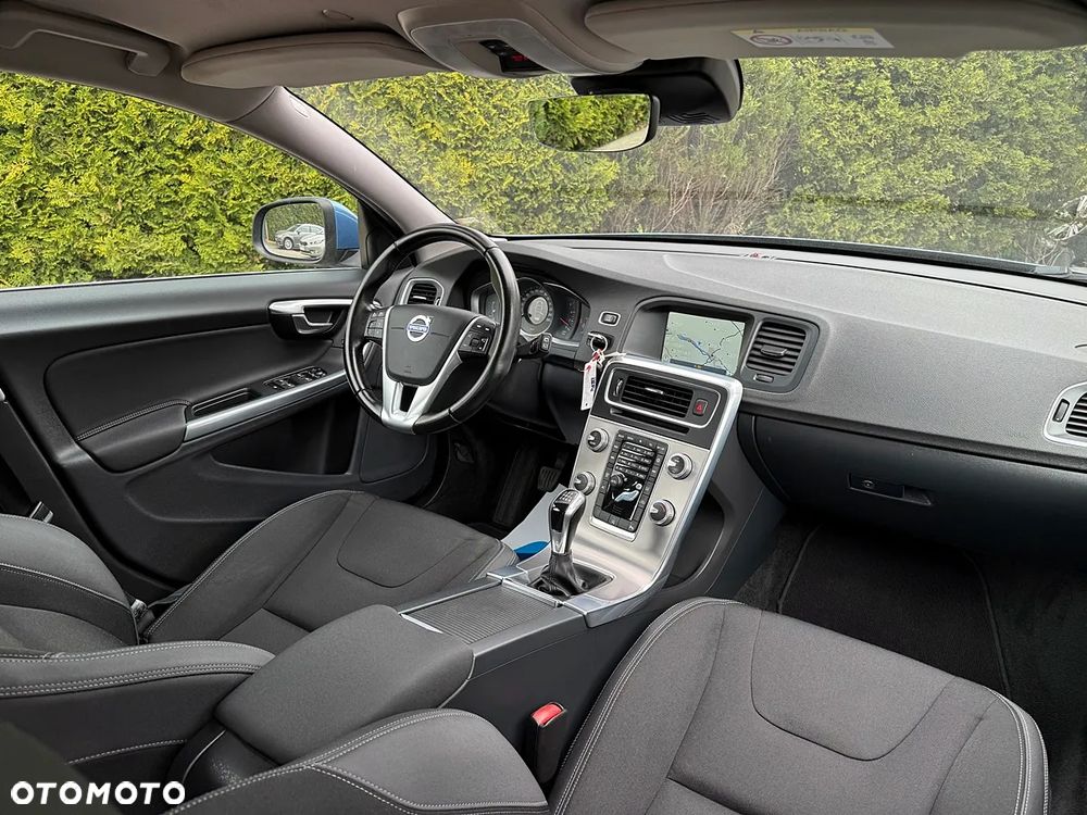 Volvo V60 D4 Drive-E Summum - 4