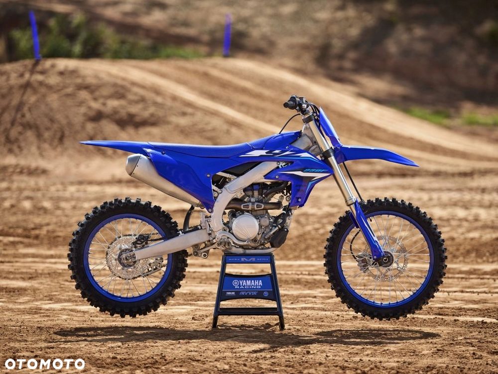 Yamaha YZF - 1