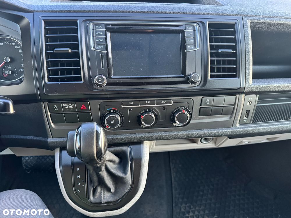 Volkswagen Transporter - 7