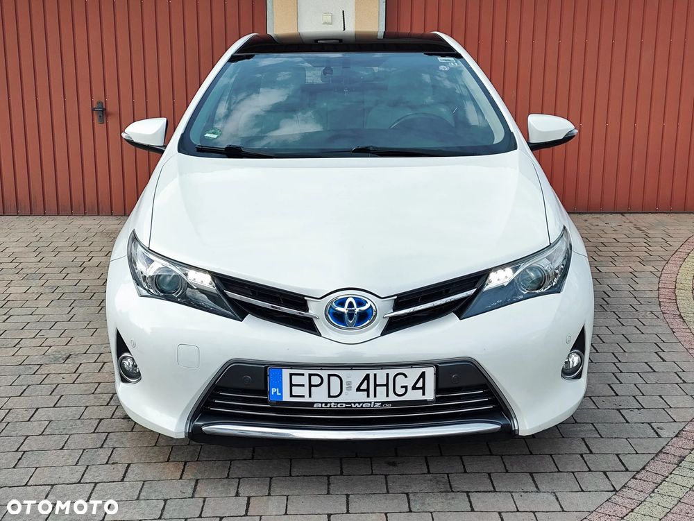 Toyota Auris 1.8 VVT-i Automatik Executive - 2