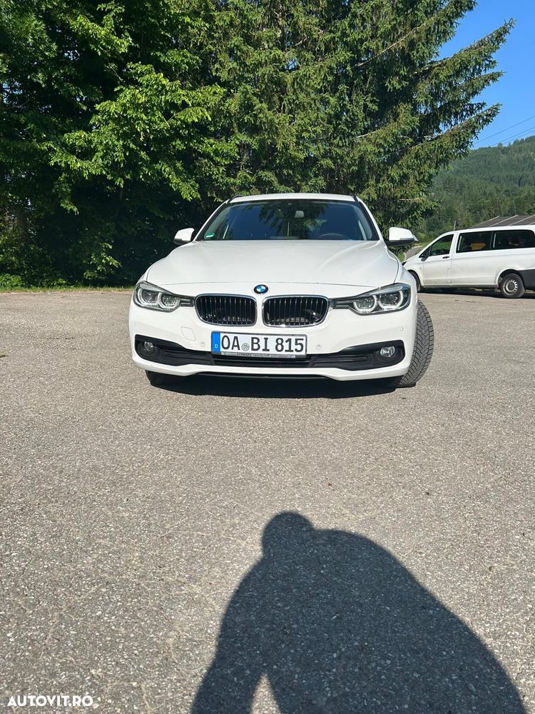 BMW Seria 3 318d Touring xDrive - 1
