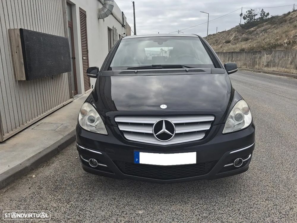 Mercedes-Benz B 180 CDi - 2