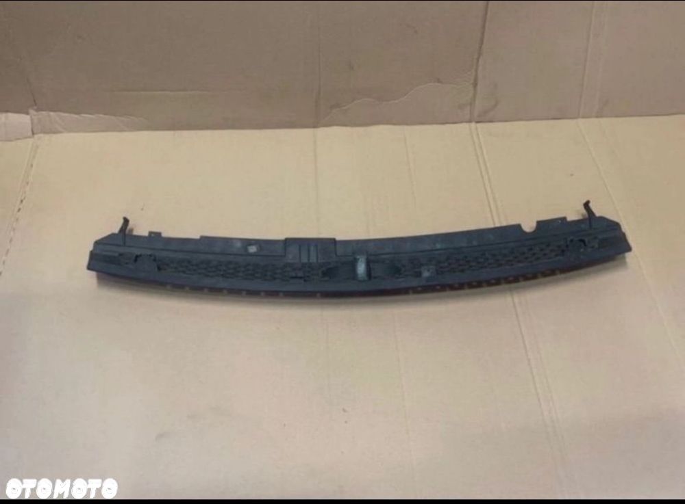 Grill atrapa chłodnicy Ford fiesta mk6 - 2