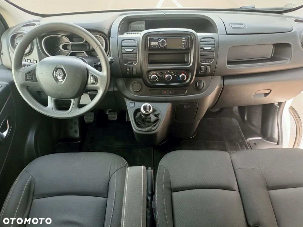 Renault TRAFIC 2.0 DCI LONG 6-OSOBOWO-CIĘŻAROWY - 30