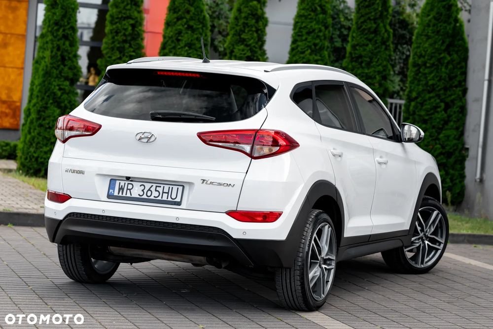Hyundai Tucson 1.7 CRDI BlueDrive Style 2WD - 15