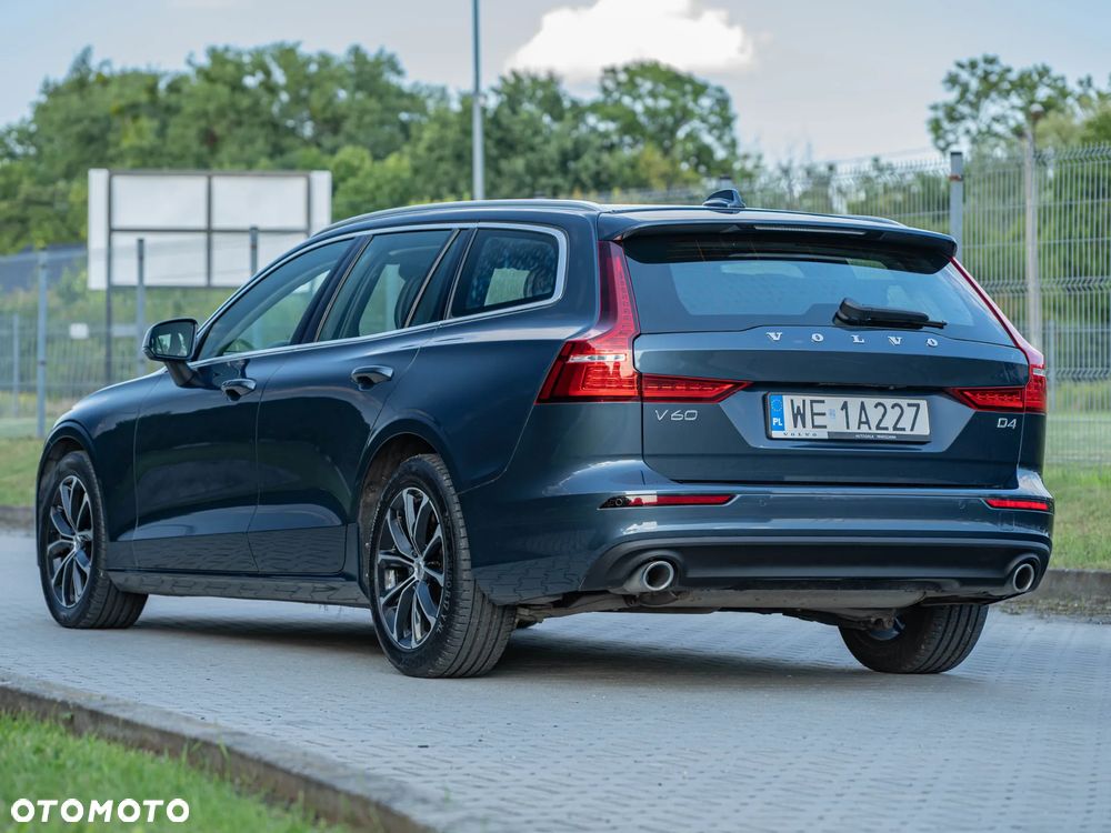 Volvo V60 D4 Momentum Pro - 6