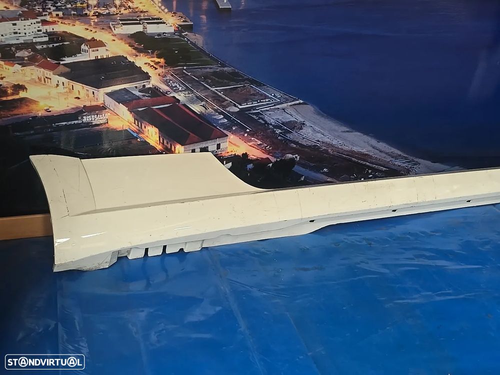 Embaladeira laterais direita para audi TT 8S  2016- - 2