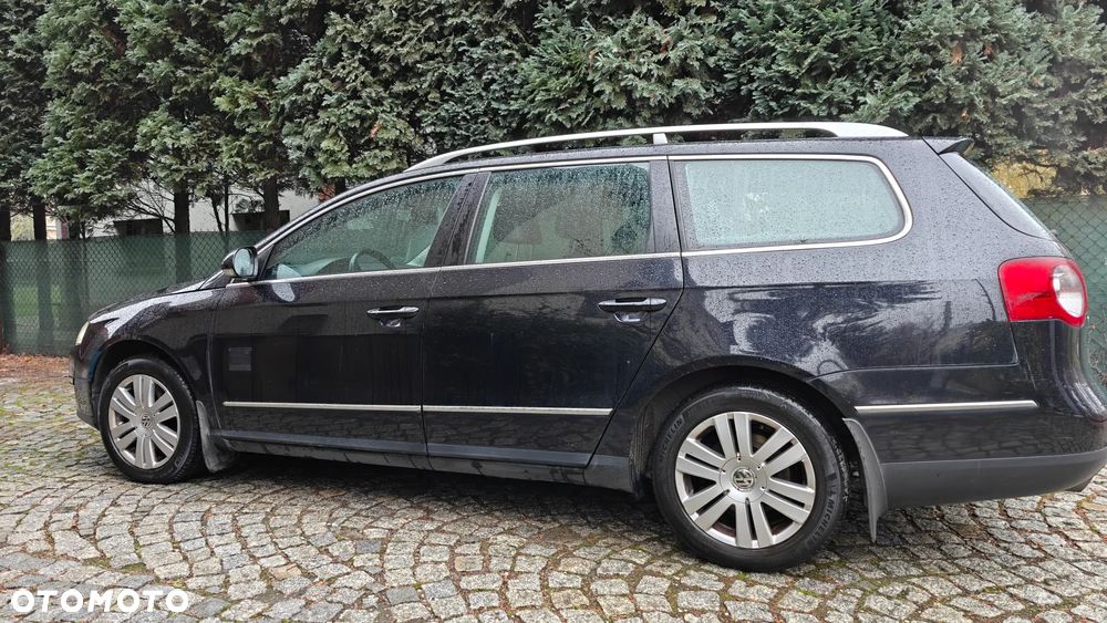 Volkswagen Passat 2.0 TDI Highline - 30