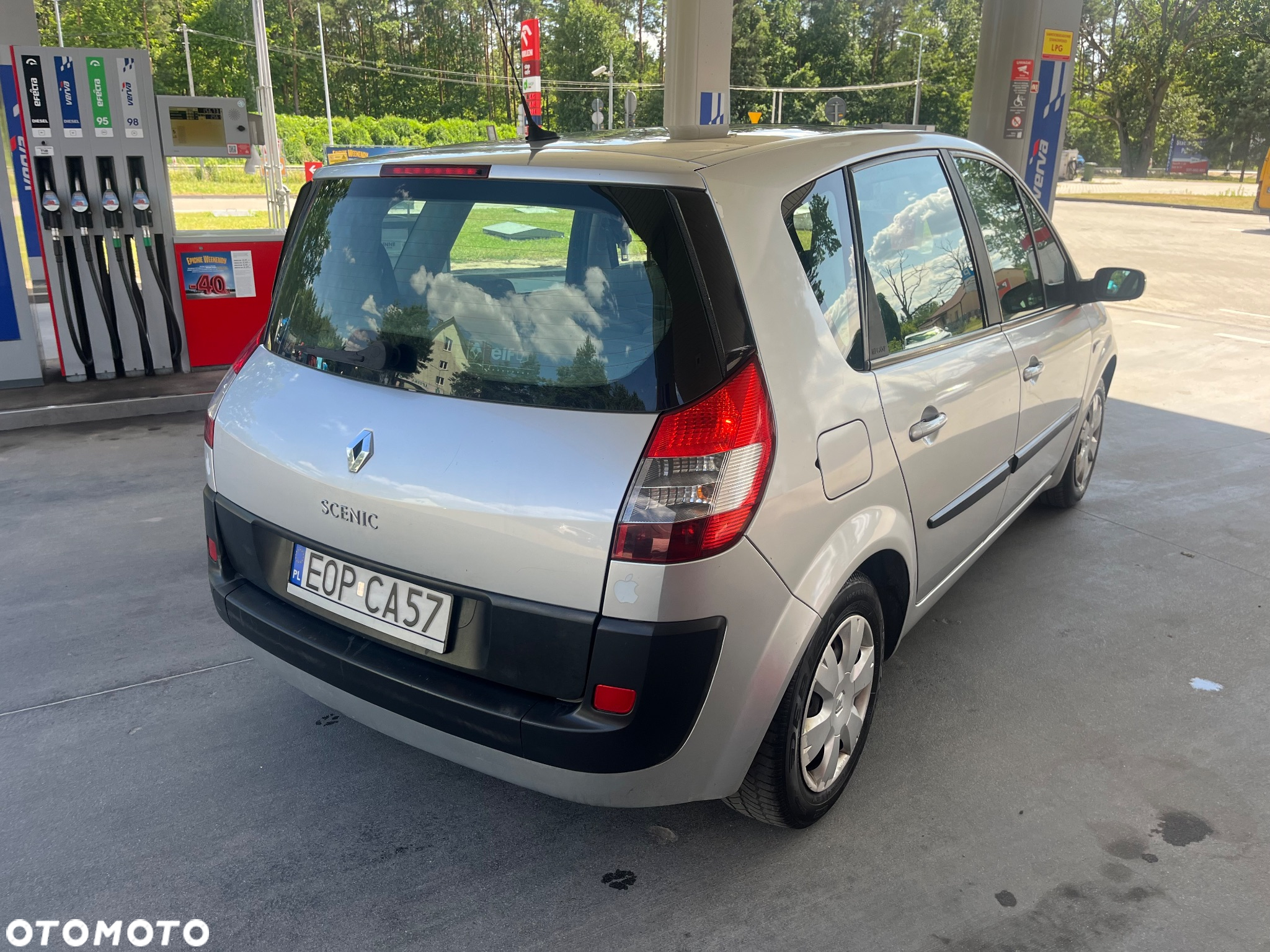 Renault Scenic 1.6 16V Privilege - 11