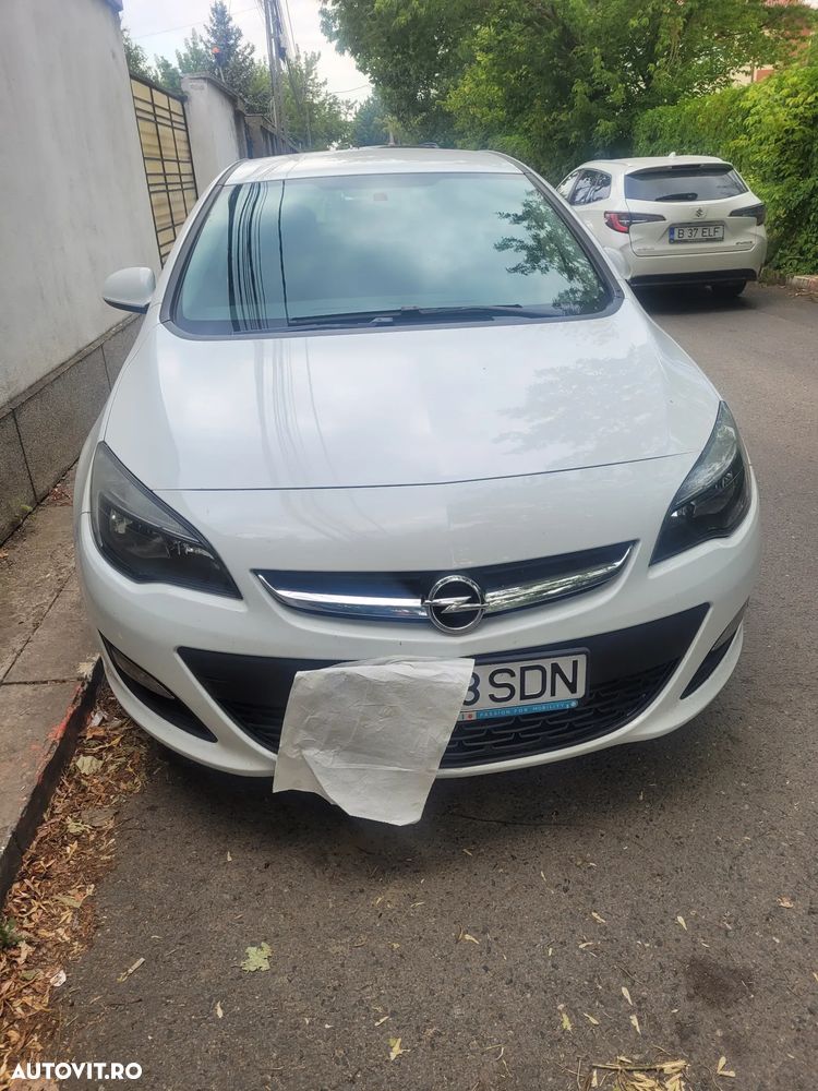 Opel Astra 1.4 Turbo Selection - 3