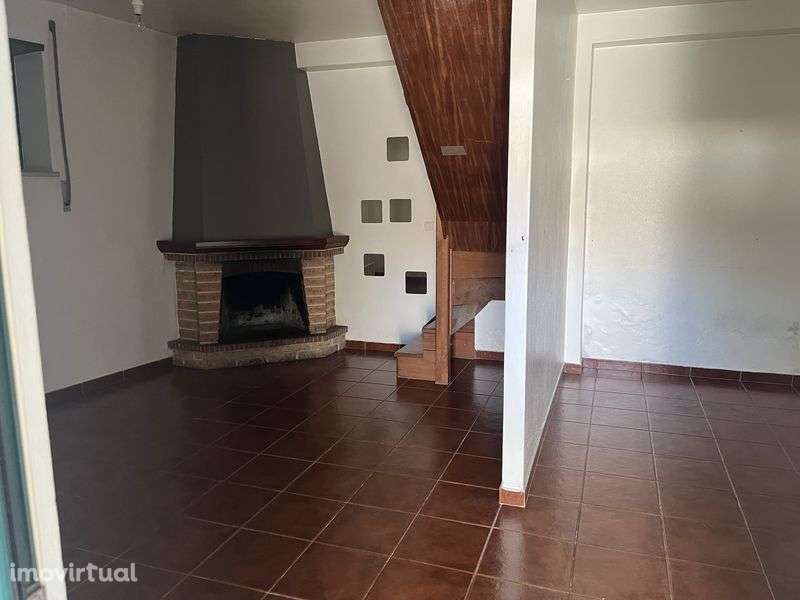 Moradia t2 em monte real - Grande imagem: 2/8