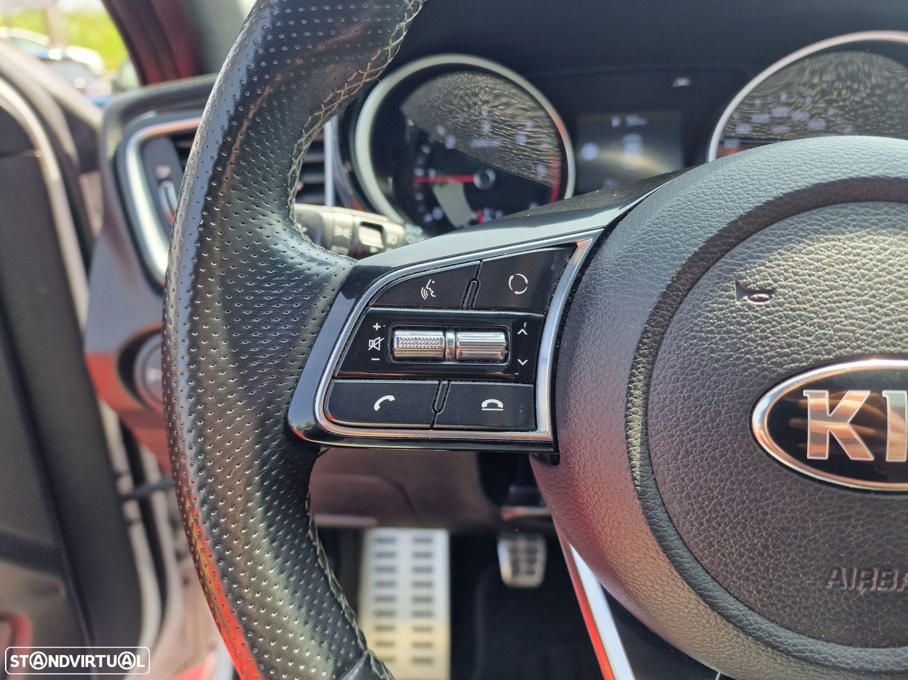 Kia Ceed 1.6 CRDi GT Line - 21