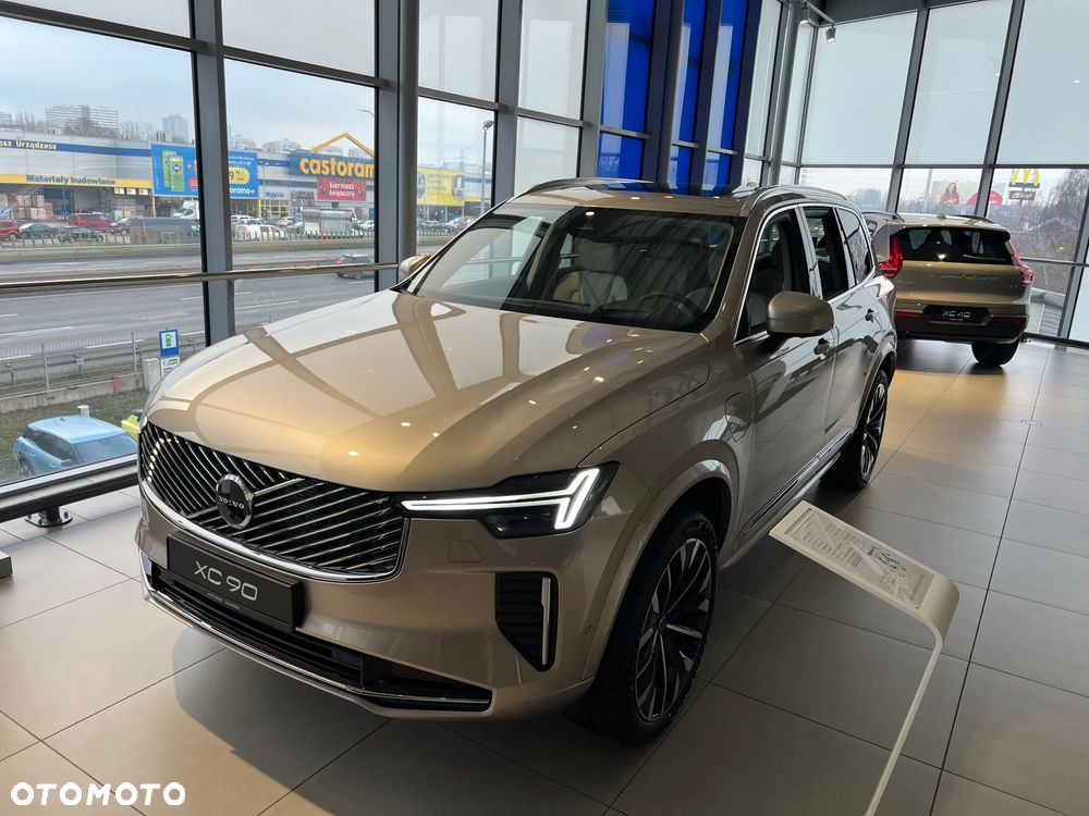 Volvo XC 90 T8 AWD Plug-In Hybrid Ultra Bright 7os - 2