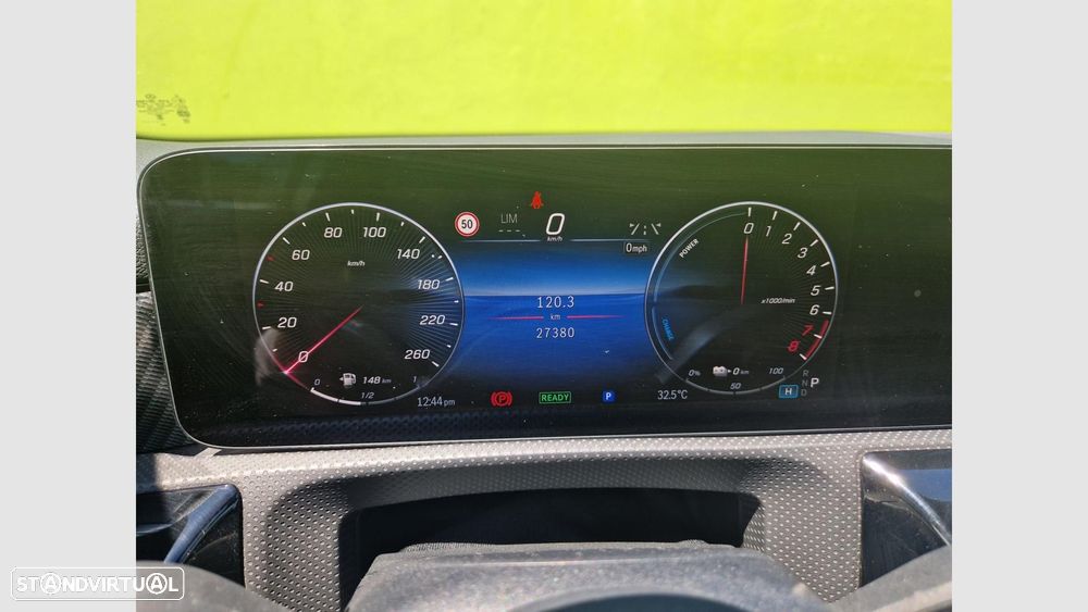 Mercedes-Benz A 250 e - 11