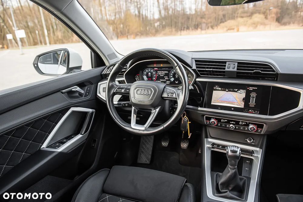 Audi Q3 35 TFSI S line - 25
