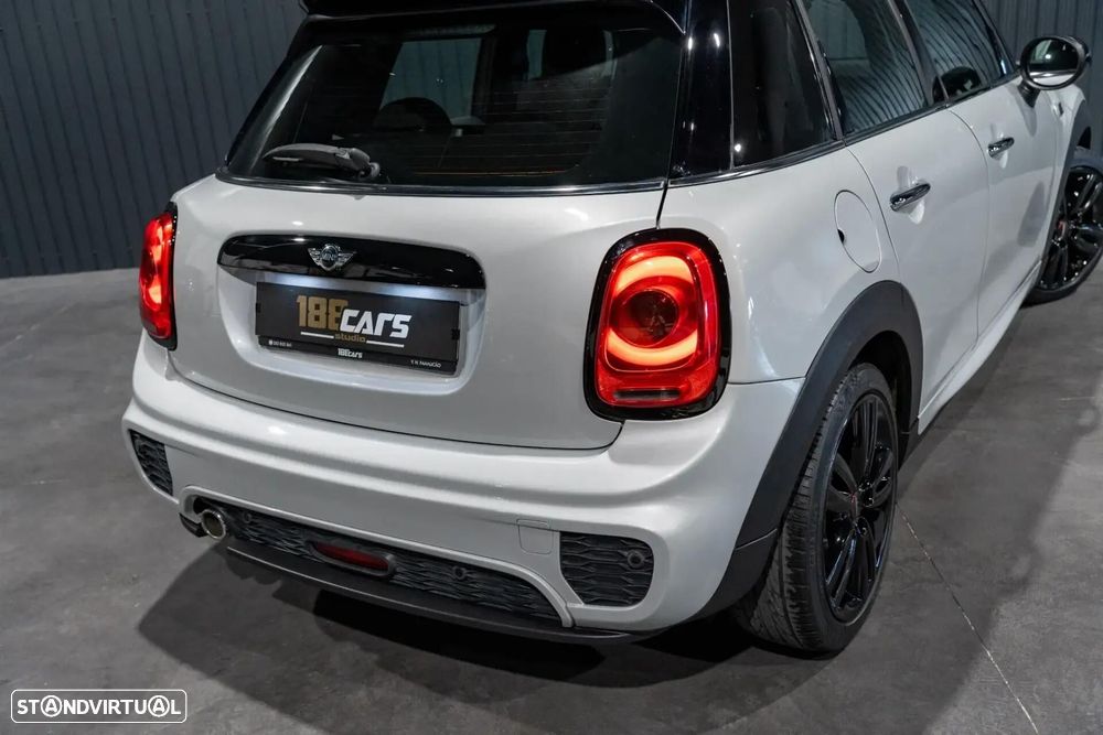 MINI 5 Portas Cooper D Auto - 54