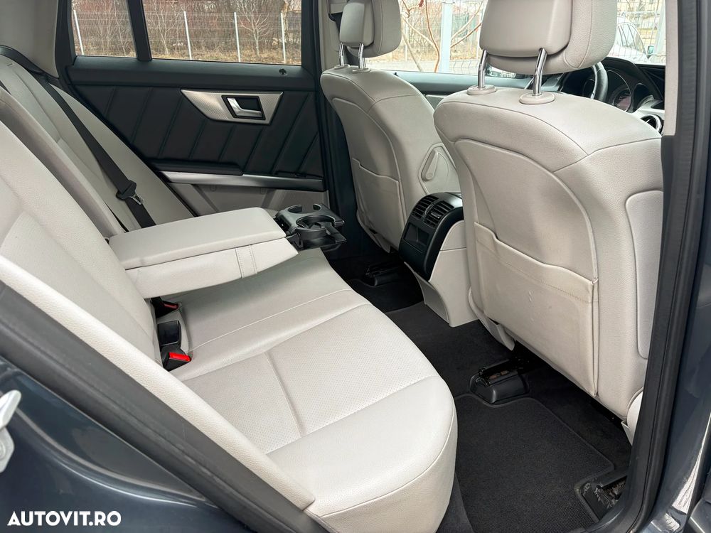 Mercedes-Benz GLK 220 CDI 4M BlueEfficiency Aut. - 24