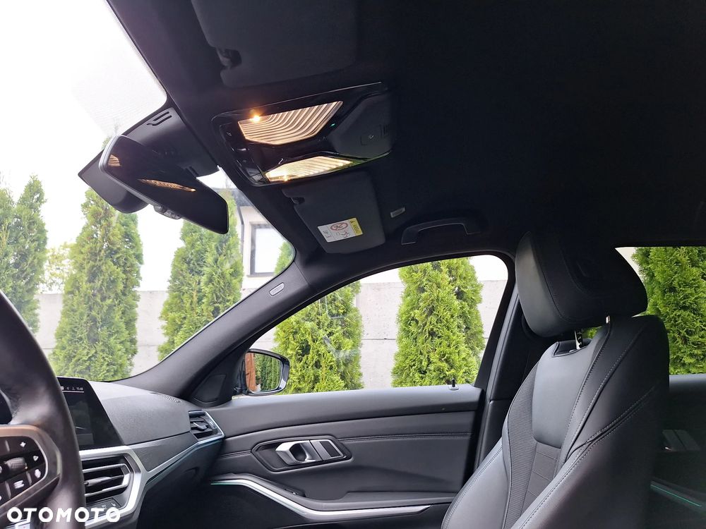 BMW Seria 3 320d MHEV Sport Line - 15