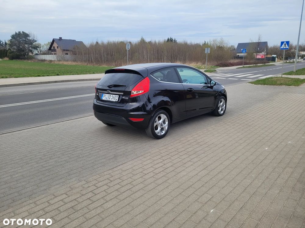 Ford Fiesta 1.6 TDCi Titanium - 5