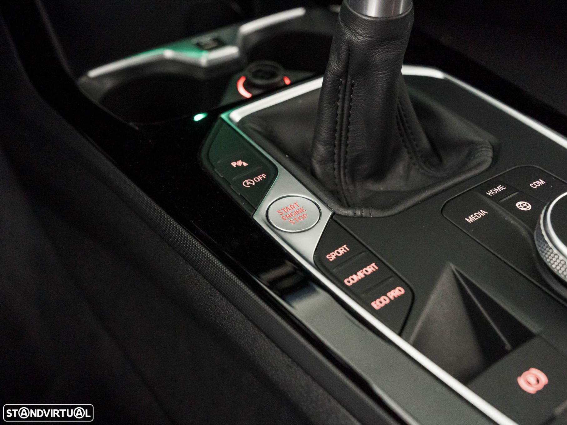 BMW 116 d Pack Desportivo M - 26