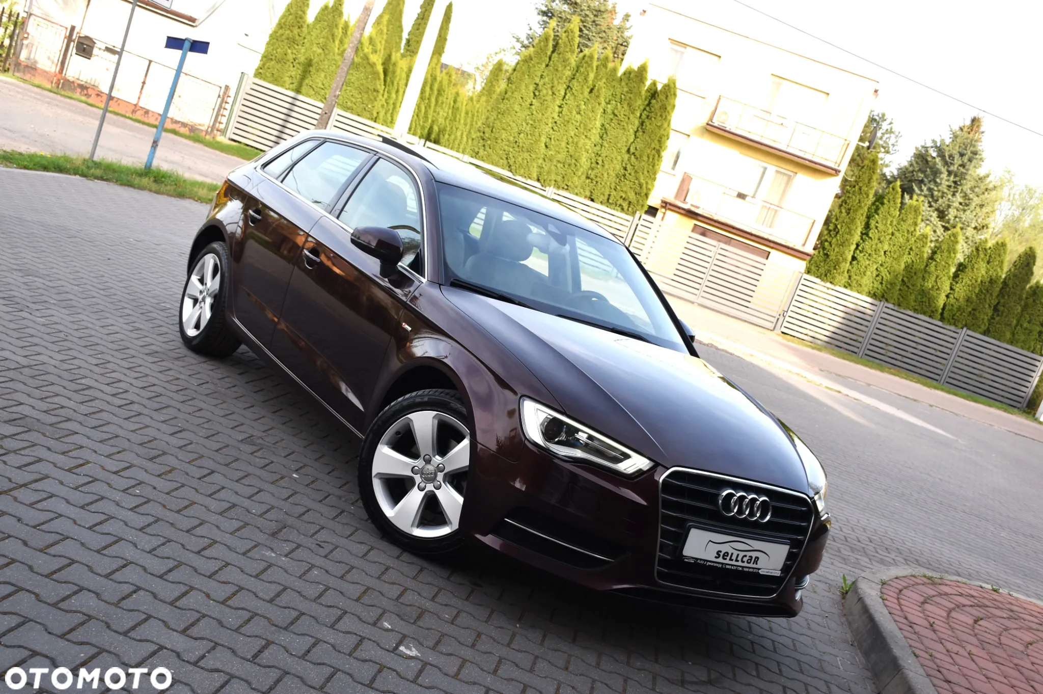 Audi A3 1.4 TFSI Sportback S tronic S line Sportpaket - 2