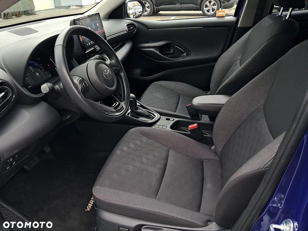 Toyota Yaris - 13