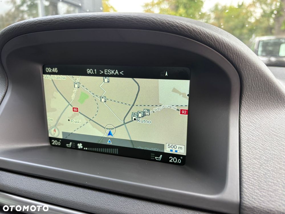 Volvo V70 D3 Geartronic Momentum - 16