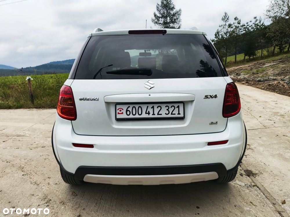 Suzuki SX4 1.6 Premium 4WD - 6
