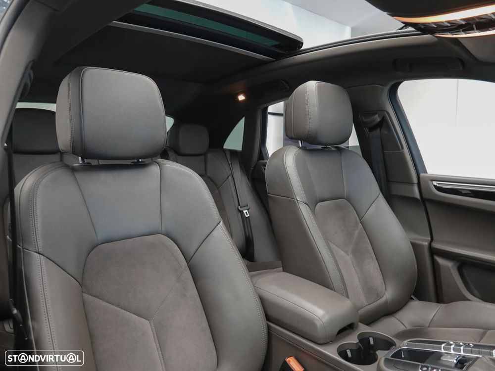 Porsche Macan S - 31