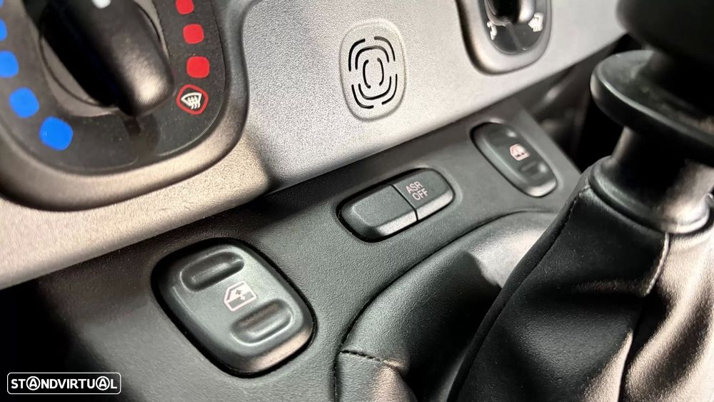 Fiat Panda 1.0 Hybrid City - 27