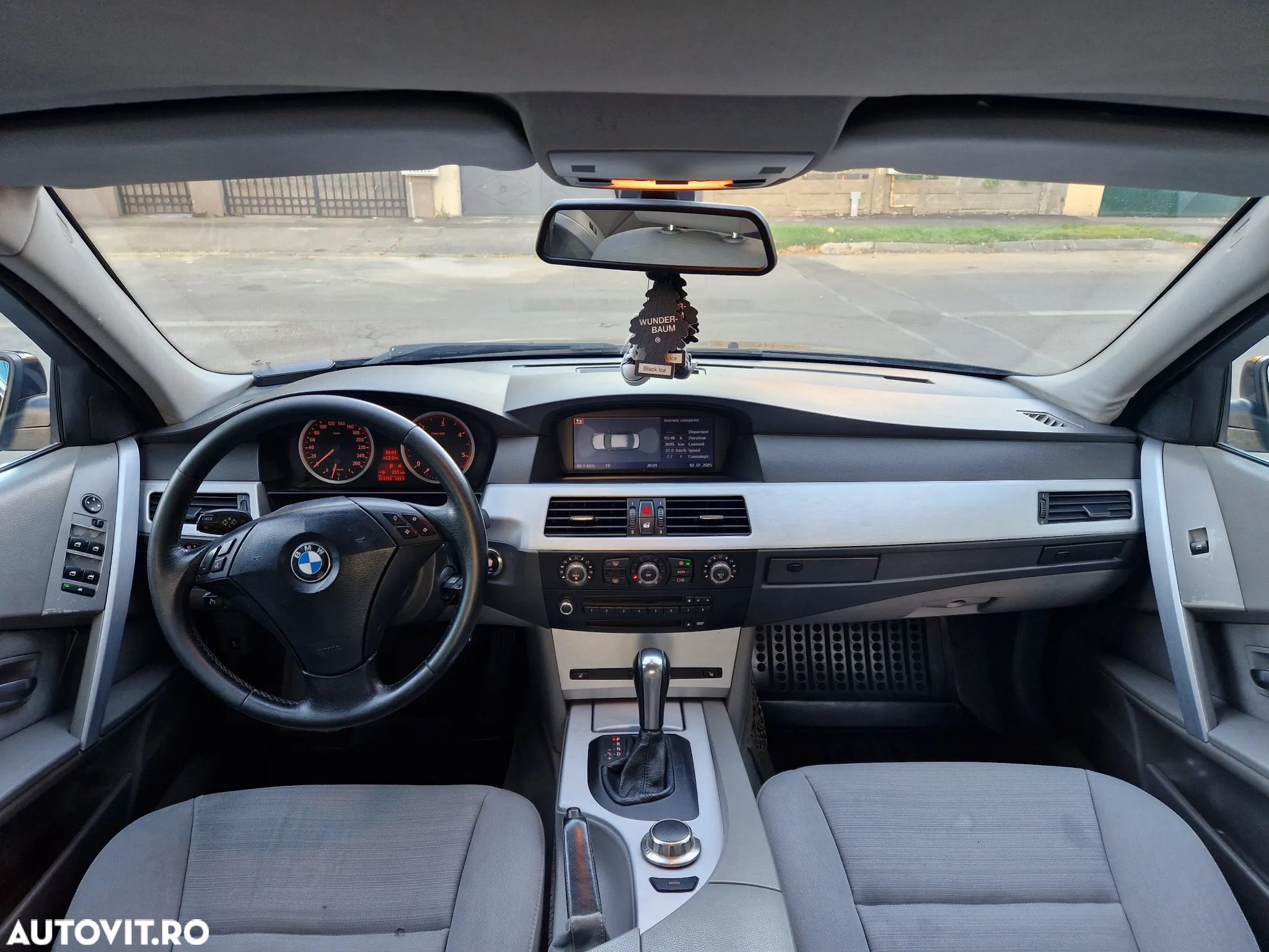 BMW Seria 5 520d Aut. - 7
