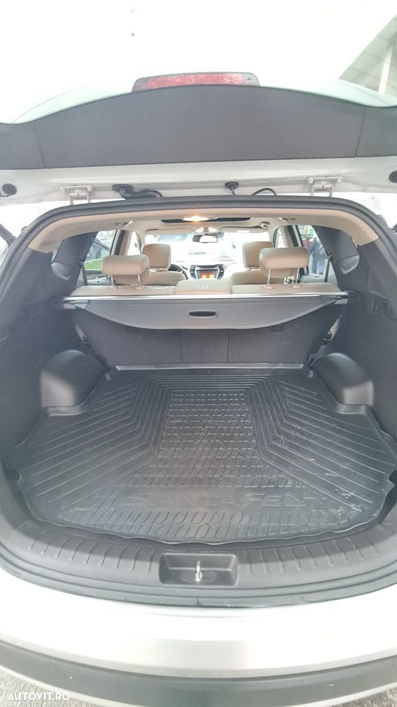 Hyundai Santa Fe 2.2 CRDi 2WD Style - 16