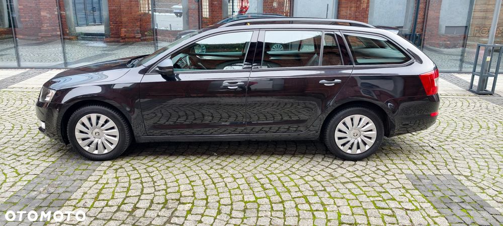 Skoda Octavia - 2