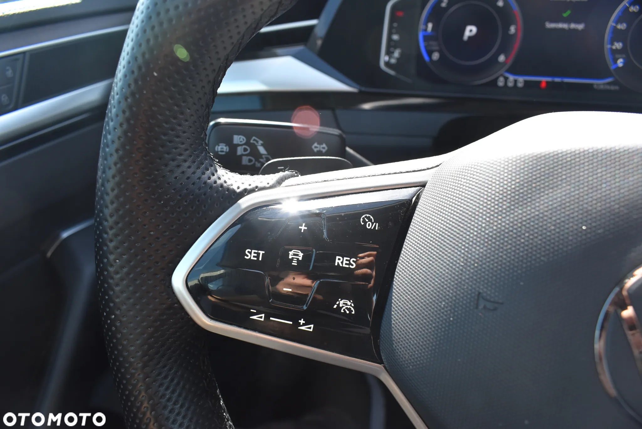 Volkswagen Arteon 2.0 TDI Elegance DSG - 26