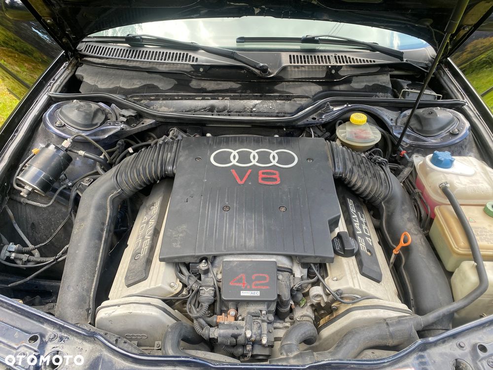 Audi S6 Limousine Avant 4.2 - 12