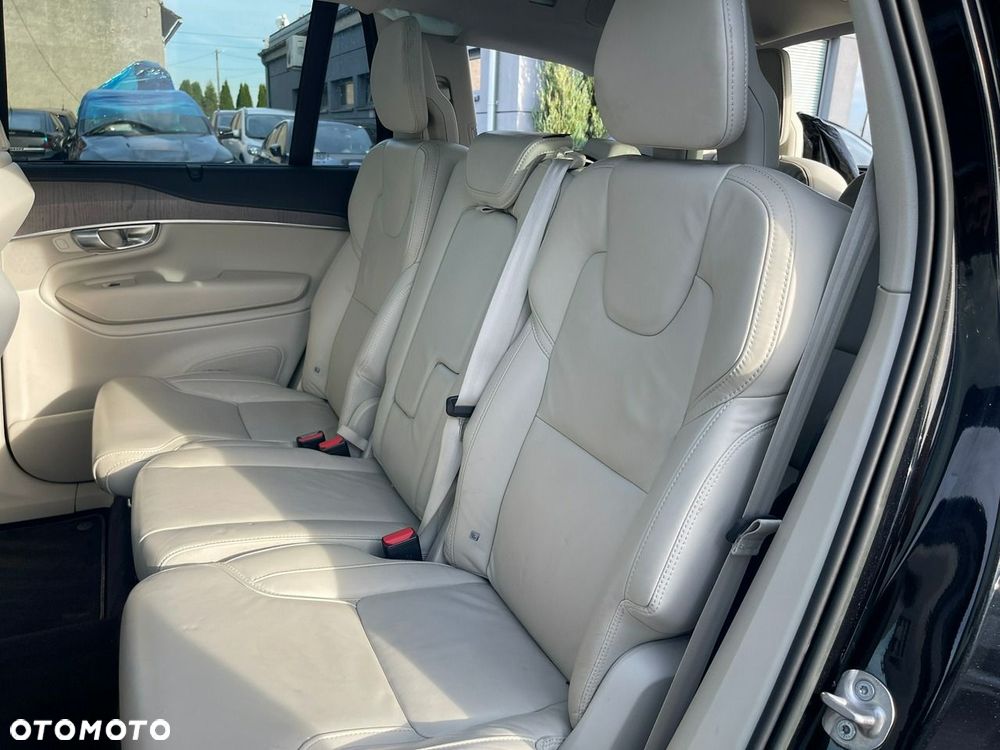 Volvo XC 90 B5 D AWD Ultimate Bright 7os - 13