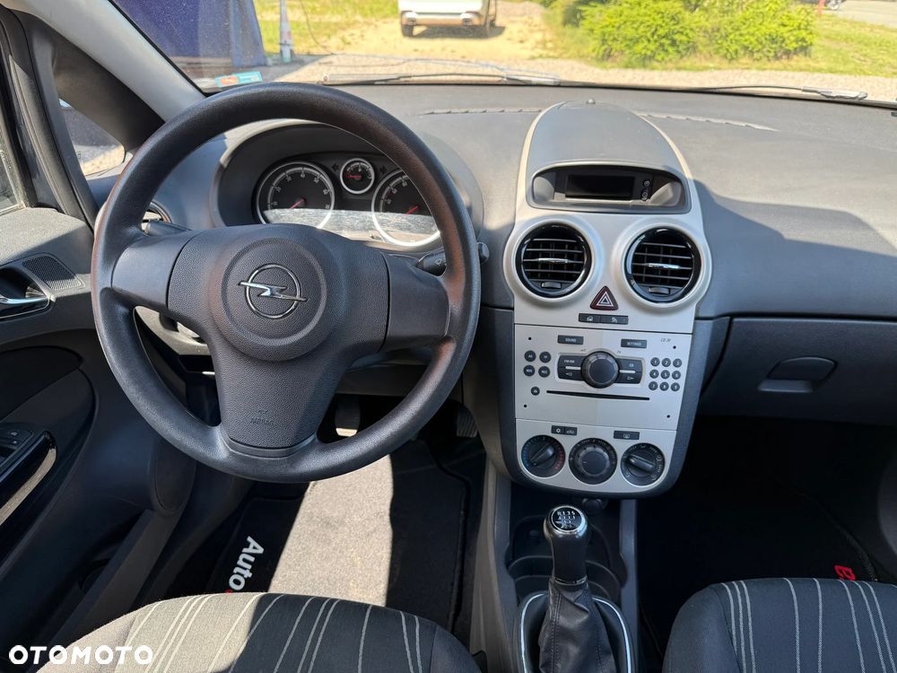 Opel Corsa - 4
