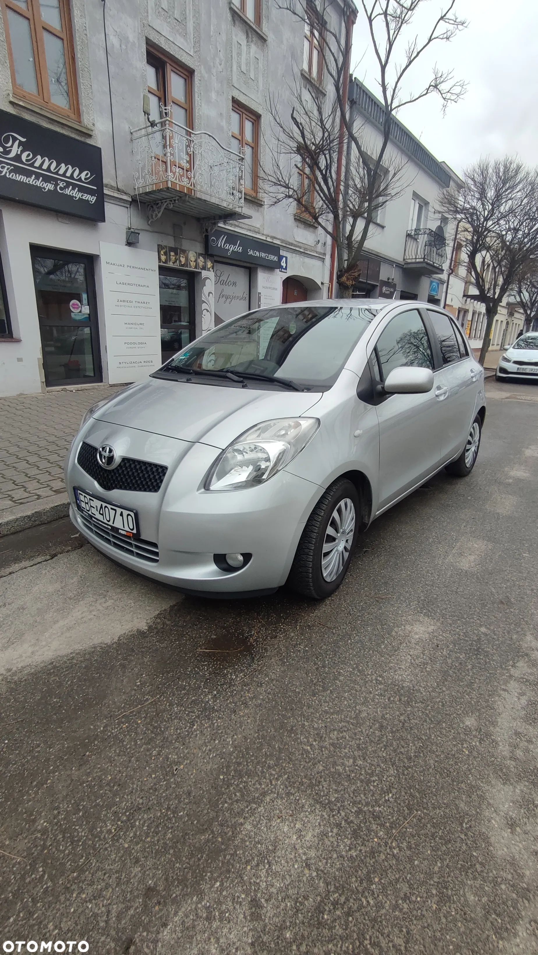 Toyota Yaris 1.3 Luna A/C - 1
