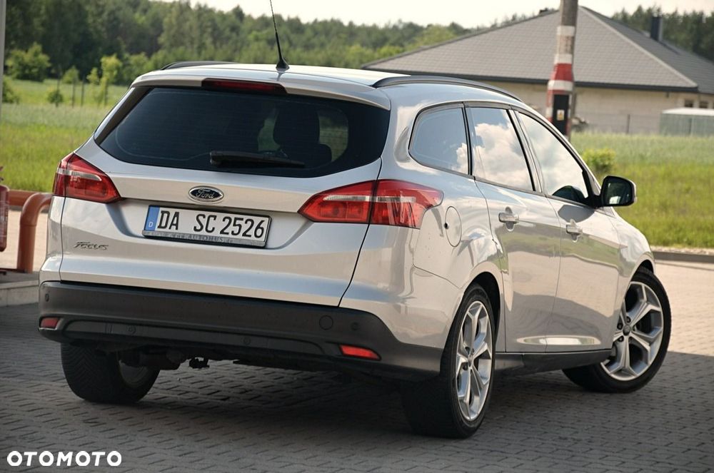Ford Focus - 10