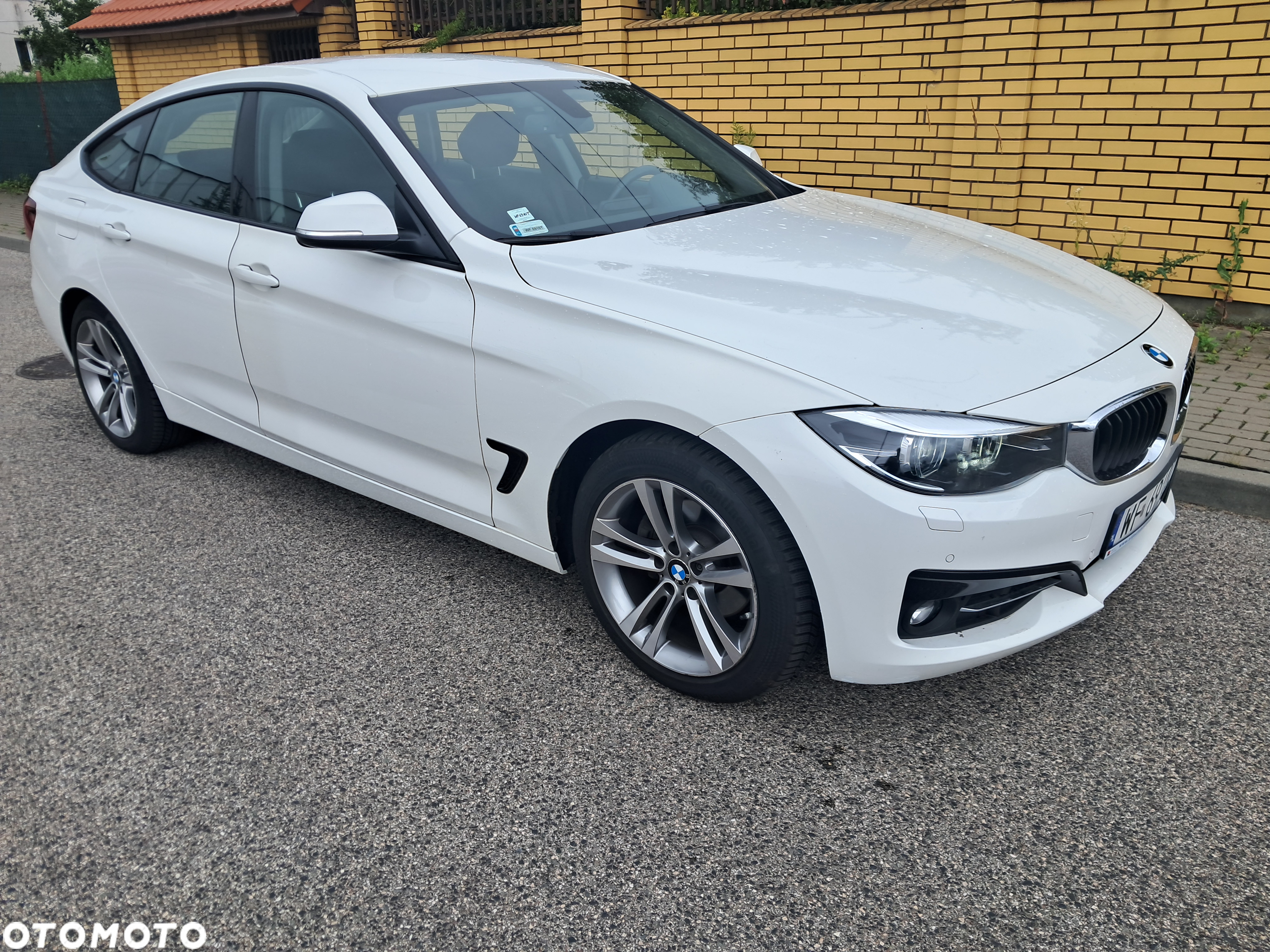 BMW Seria 3 320d Sport Line - 9