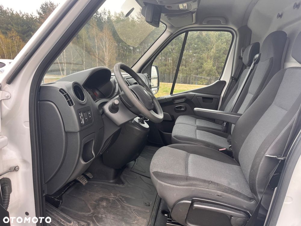 Renault Master - 11