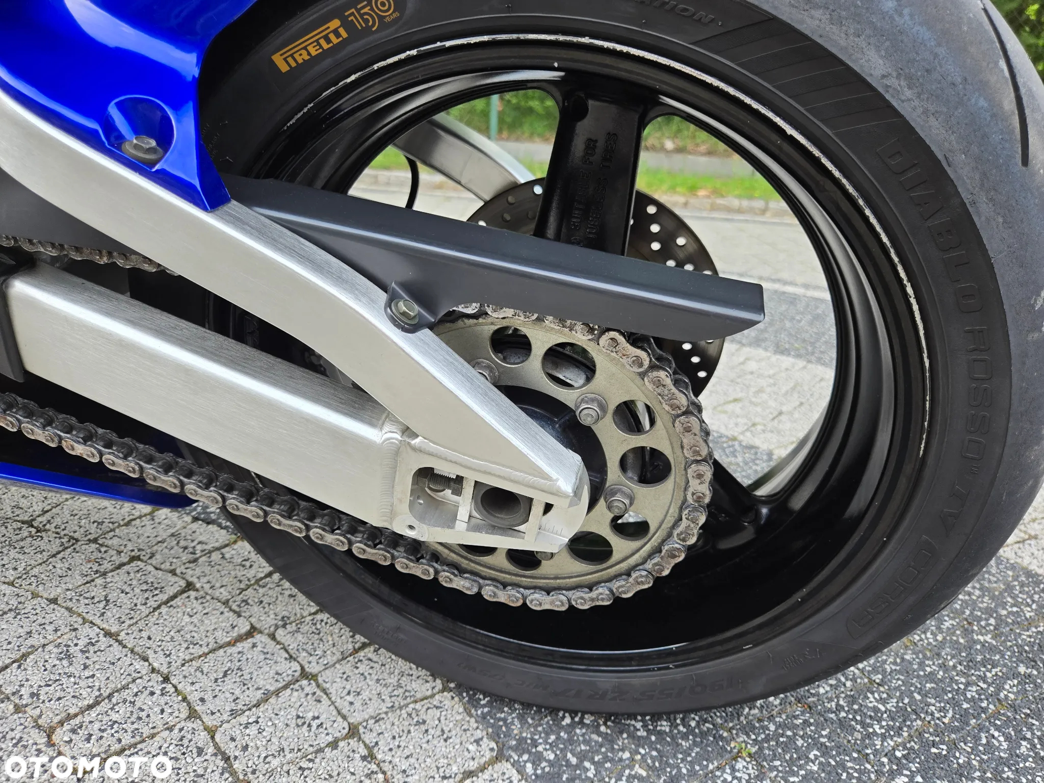 Yamaha R1 - 29