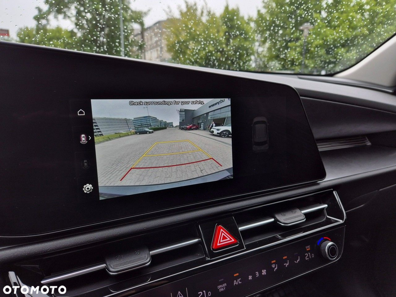 Kia Niro - 29