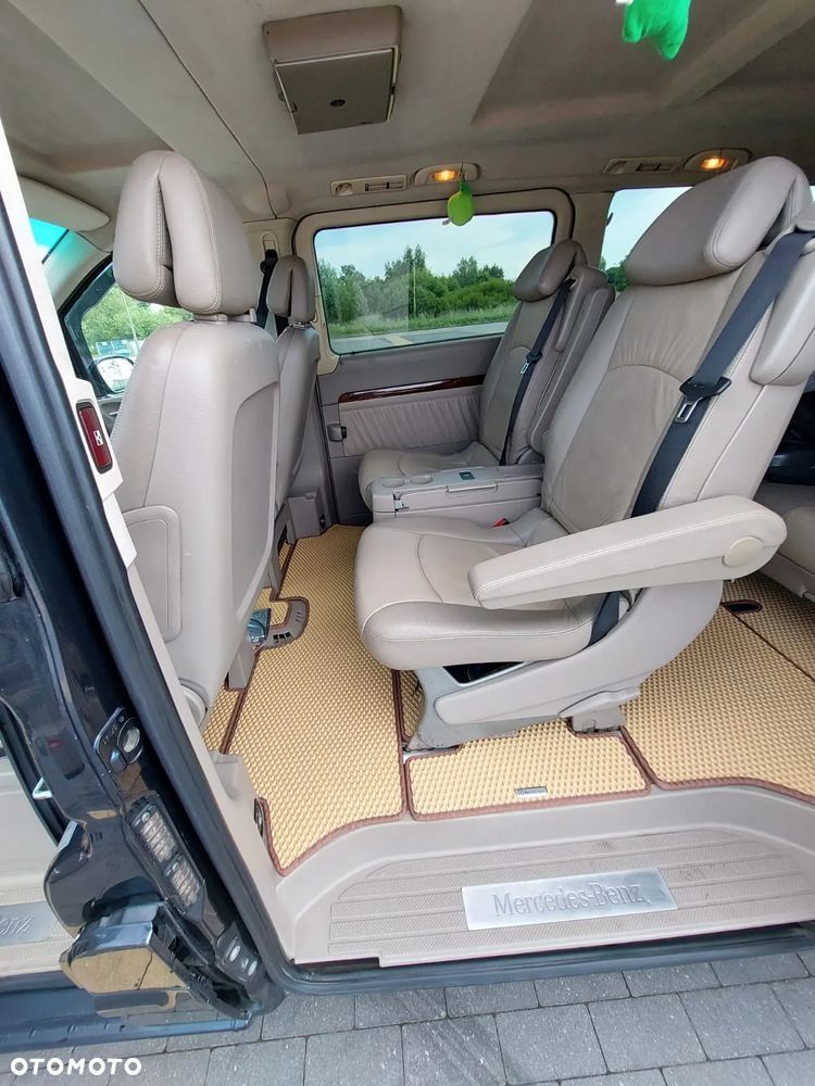 Mercedes-Benz Viano - 33