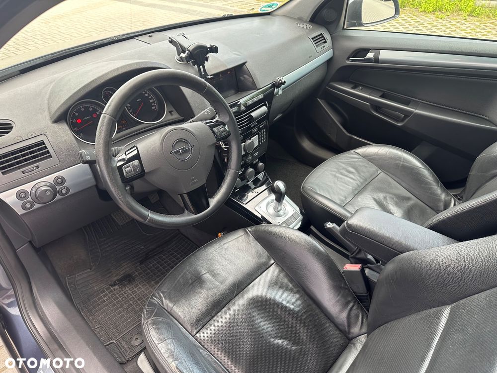Opel Astra 1.6 Essentia EasyTronic - 35