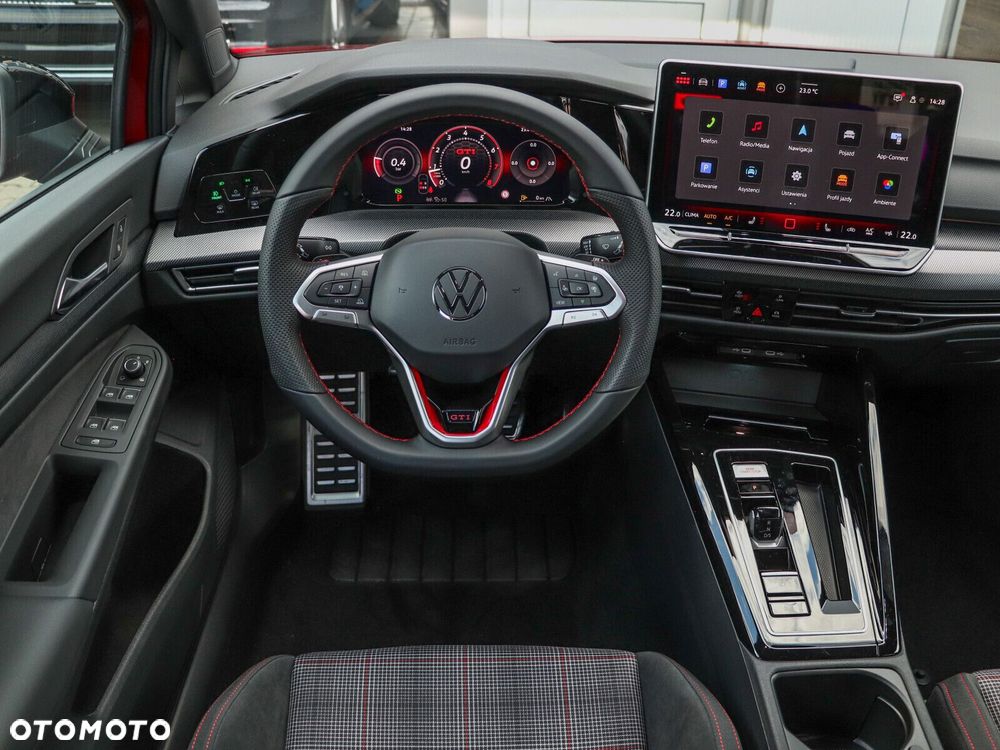Volkswagen Golf - 13