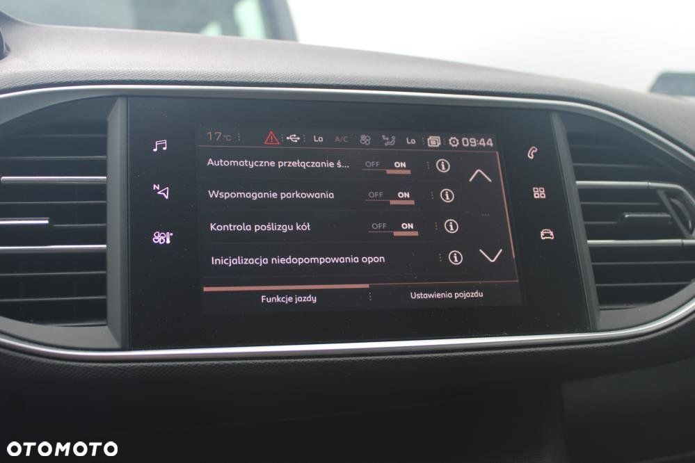 Peugeot 308 - 22